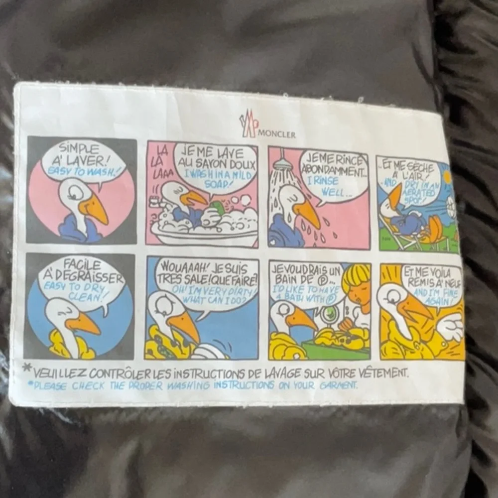 Like new Moncler coat - Picture 5 of 8